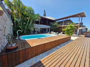 Ogiva house